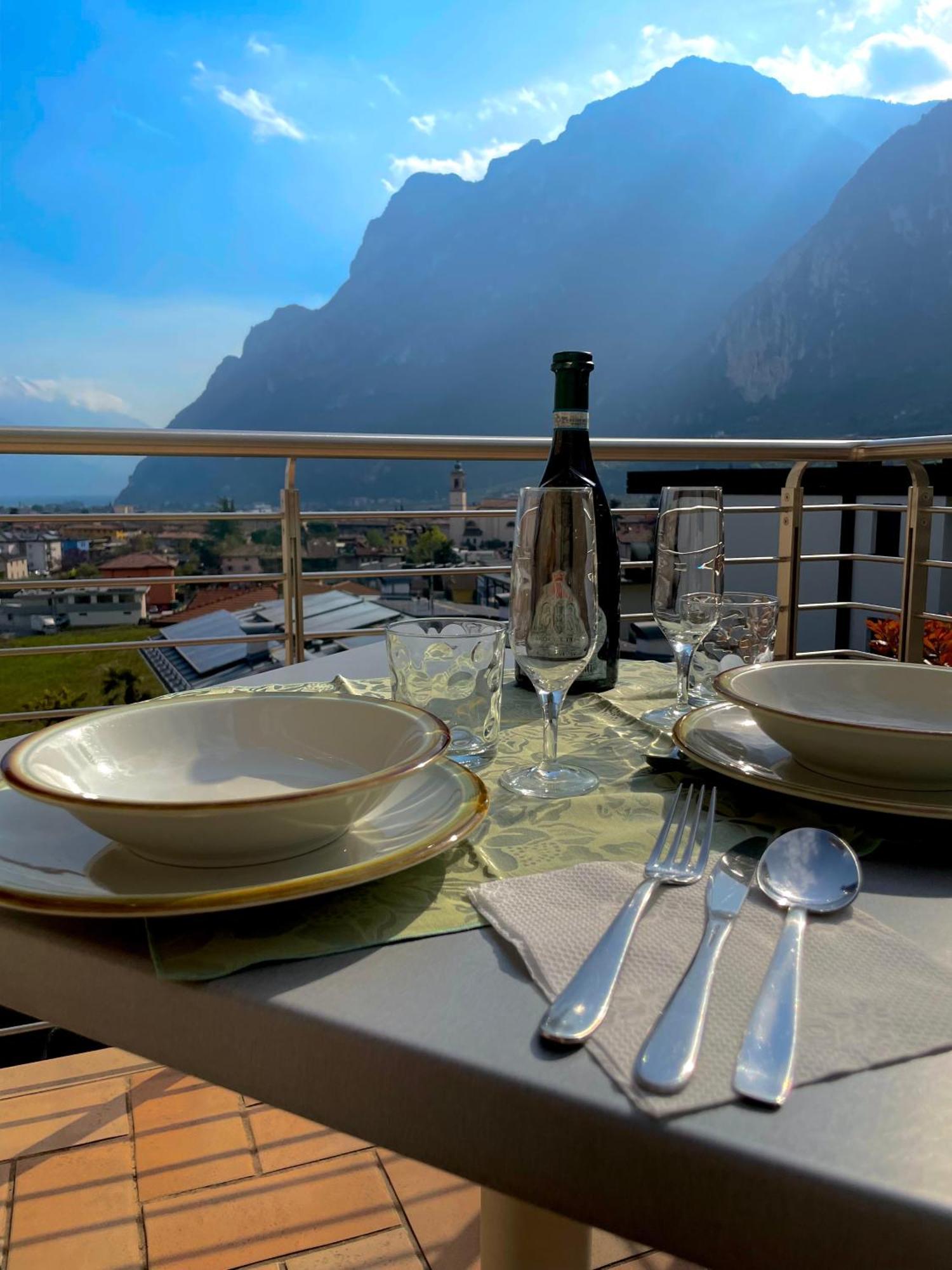 View & Chill Apartment Рива-дель-Гарда Экстерьер фото